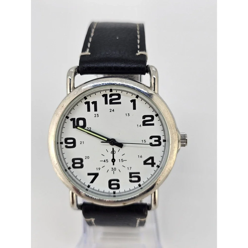 Men Easy Read Analog Watch 41MM White Dial Black Faux Leather Bands New‎ Battery